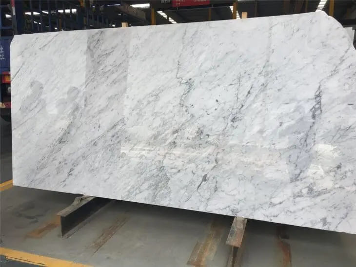 Мраморная плита массой. Fior di Pesco слэб. Паоназо мрамор. Calacatta Quartz Slabs Carrara Marble & Granite Sydney. Мрамор в разрезе.